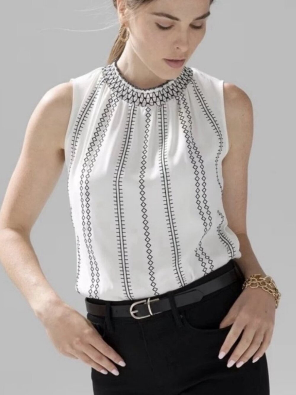 White House Black Market Blouse Sleeveless White + Black Embroidery Faux Collar